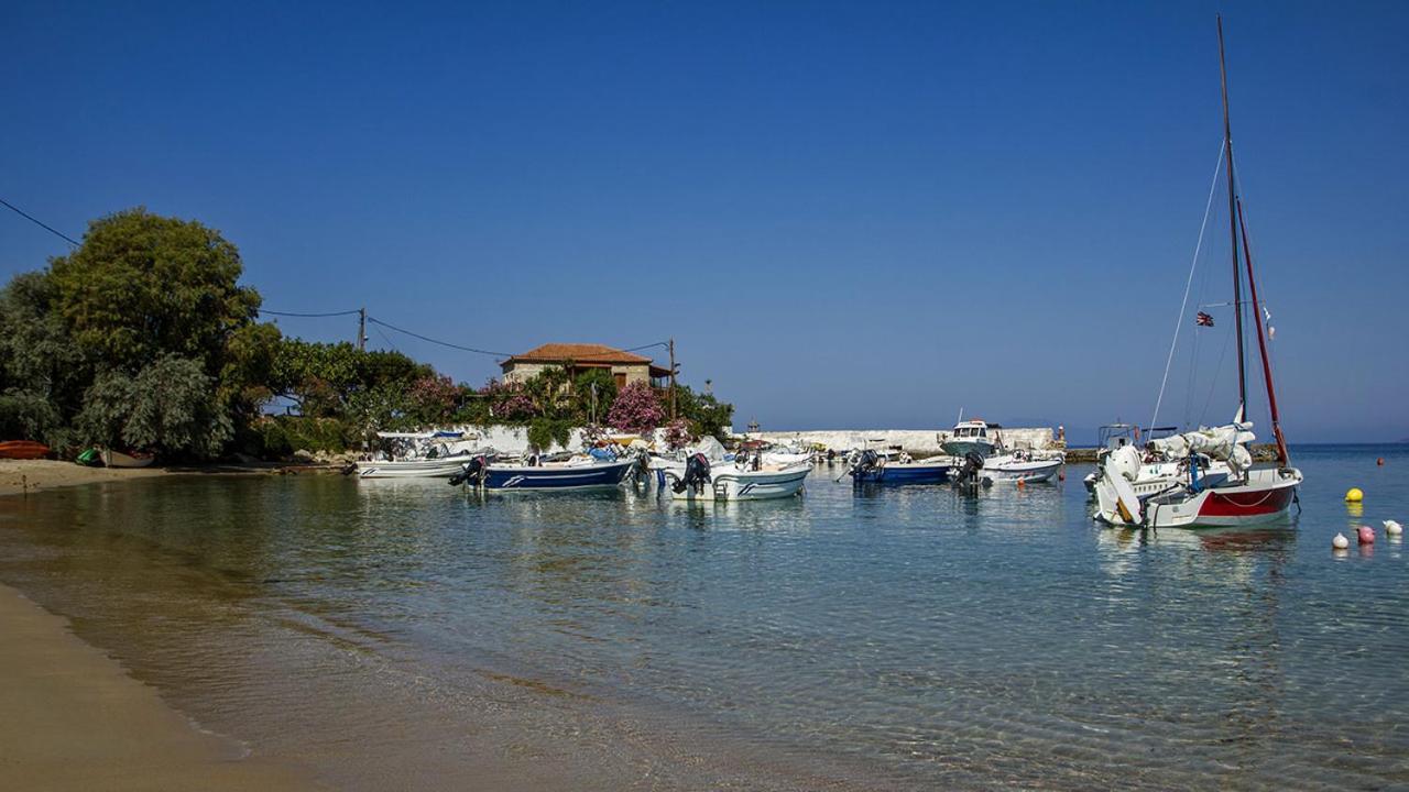 Golden Villas Stoúpa Eksteriør billede