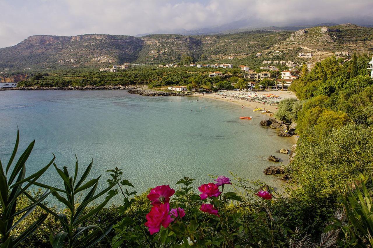 Golden Villas Stoúpa Eksteriør billede